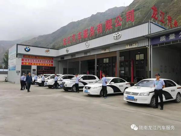 金錘鈑金，銀槍噴漆！龍江汽修值得信賴！